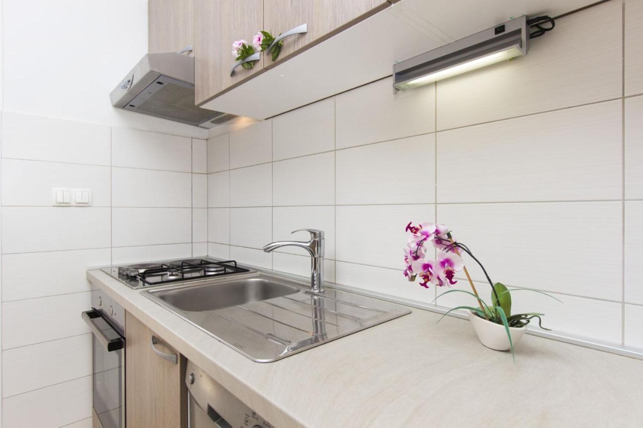 Apartments Lenija Ядрия Экстерьер фото