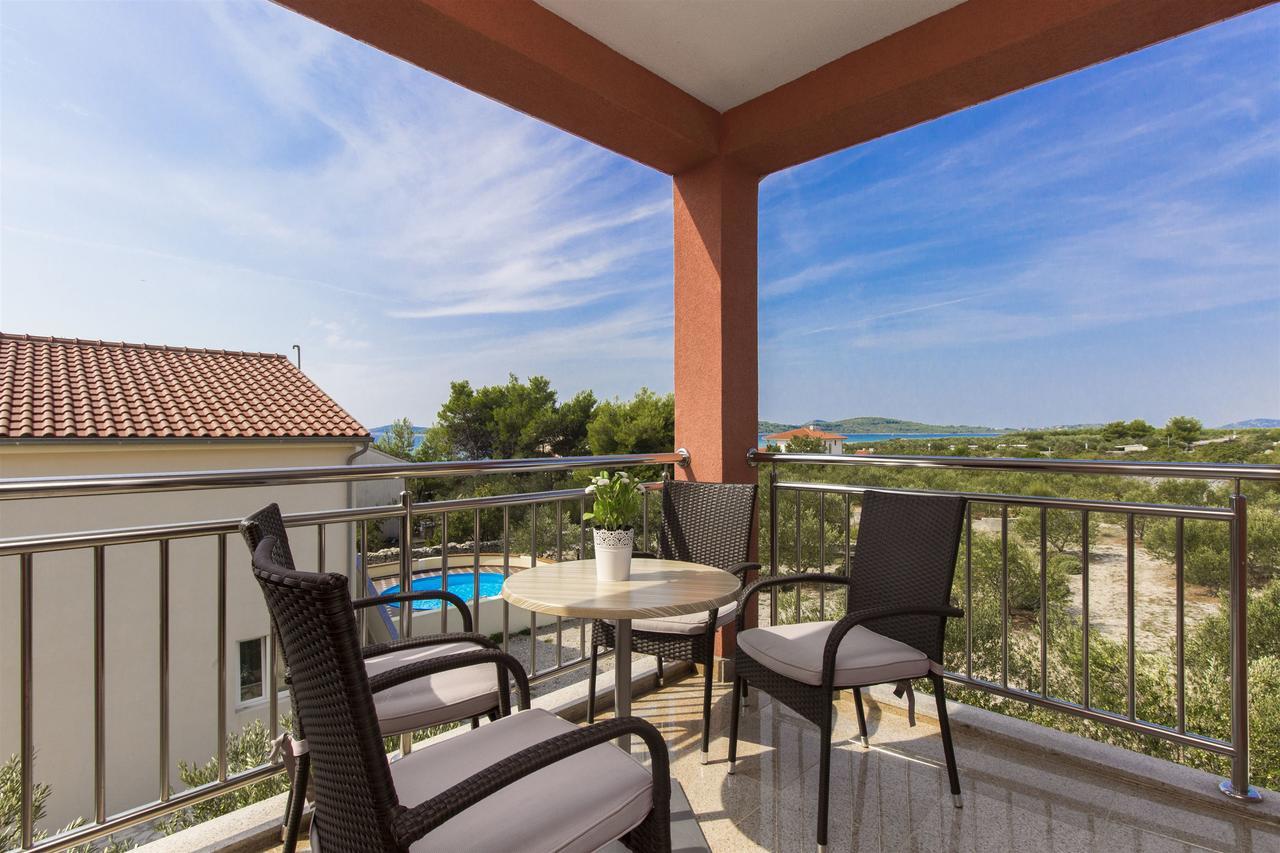 Apartments Lenija Ядрия Экстерьер фото