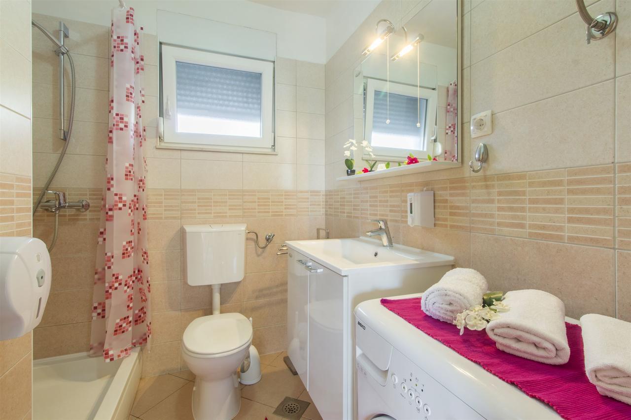 Apartments Lenija Ядрия Экстерьер фото