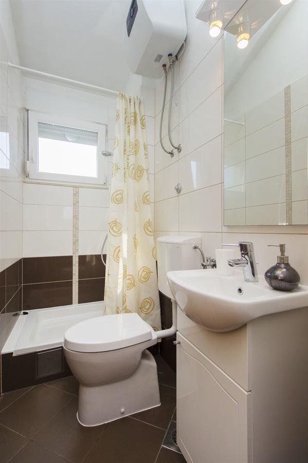 Apartments Lenija Ядрия Экстерьер фото