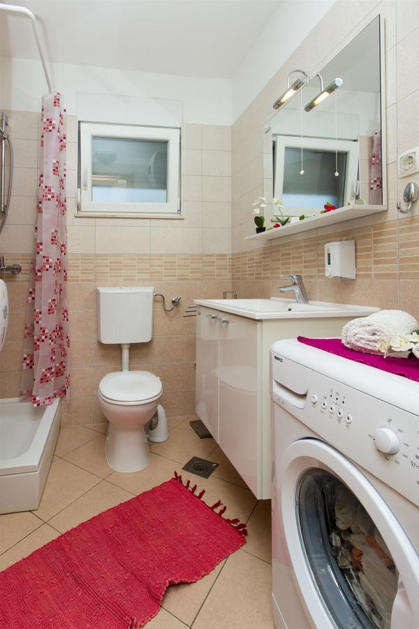 Apartments Lenija Ядрия Экстерьер фото
